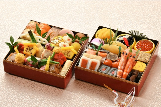 ③おせち料理　二段（日本料理）