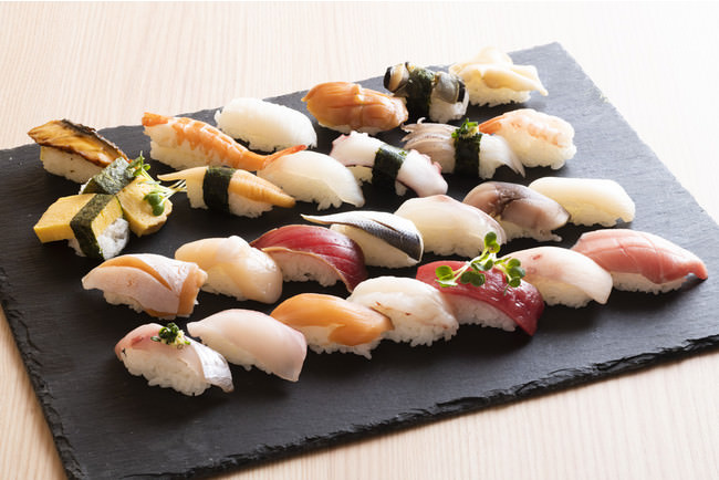 秋季限定『秋刀魚の魚介パエリア』を2021年10月1日より発売　
スペインレストラン「ブランコ」が提供