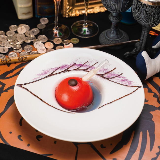 ・色が変わる！？りんごのケーキ ”Draculas eye”　¥1500