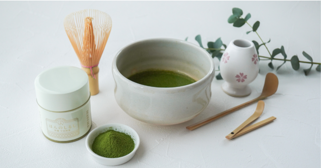 抹茶定期便「MATCHA HOME」スターターコース 宇治抹茶と茶道具が届く。初回特典で国産茶筅をプレゼント。