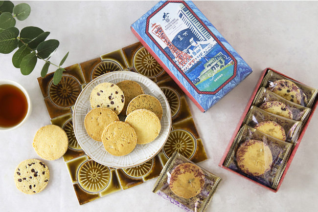 「KEITA MARUYAMA “OMOTASE” PROJECT」 が始動第一弾は、ロゴや花鳥柄をあしらったオリジナルのクッキー缶が登場！