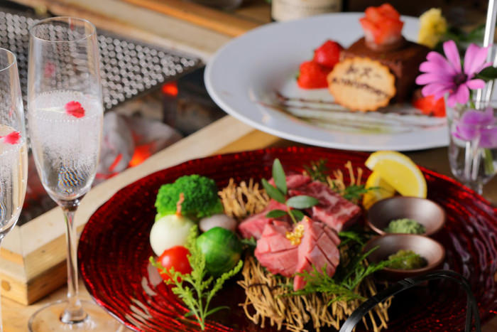 フォトジェニックカフェでアルコール提供開始！　WHITESTELLA（ホワイトステラ）