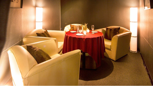 Ark Lounge 新宿西口店03