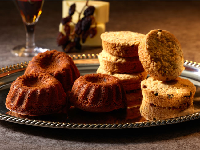 【セブンクローバー】もちもちの食パン生地でさまざまな具材を包んだ可愛い一口サイズのベビーパンが11月１日に新発売！