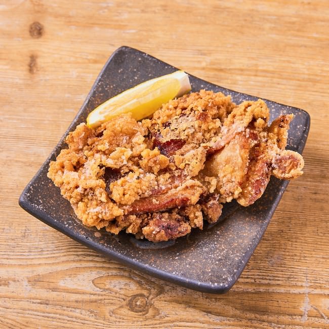 手仕込み秘伝の唐揚げ(大)(1個180円)