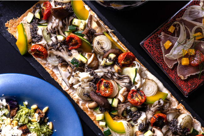 秋野菜のタルトフランベ、トリュフビネグレット 