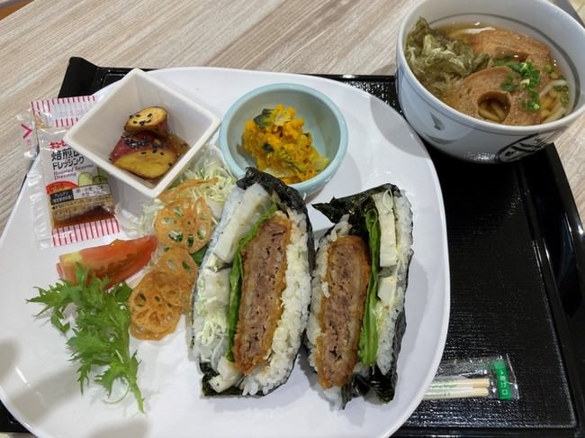 世界的に高まる衛生、安全、安心意識に対応国内初 ラベル原紙用合成紙で抗菌SIAAマーク認証を取得