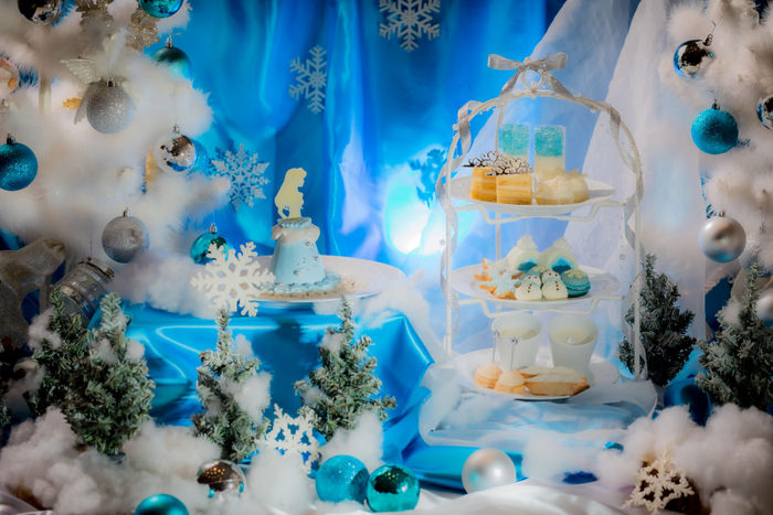 溢れ出る「あまおう」いちごのケーキや、ルージュレッドのラズベリーノエル
クリスマスケーキ2021　予約受付開始