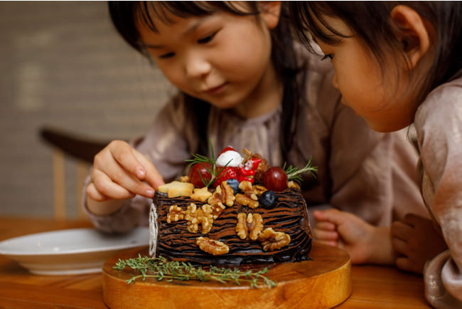 今年も飾りつけはお子様におまかせします