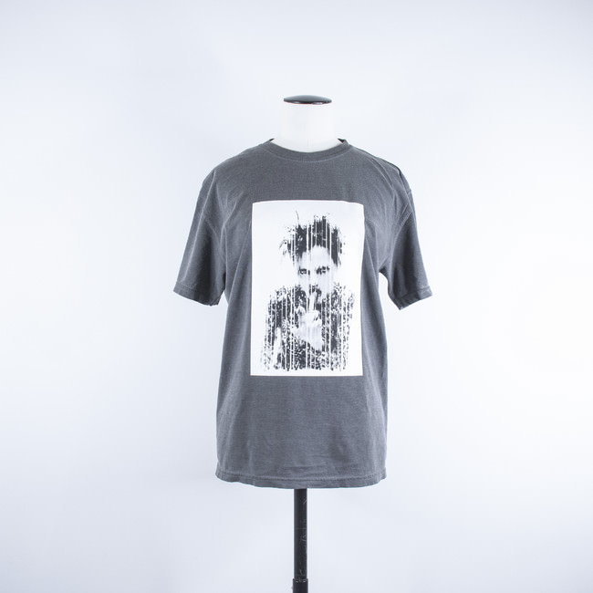 T-shirt ¥9,900- (税込)