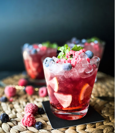 ▲Berry Berry Lemon Gin & Tonic