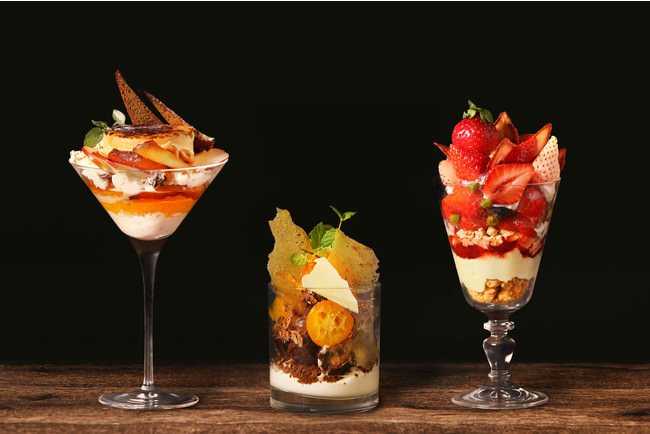 湘南に注目の新スポットが登場!
海を180°望む絶景ロケーションに、
東京で話題のベーカリーカフェ『ESPRESSO D WORKS』
七里ヶ浜店が12/10 NEW OPEN!