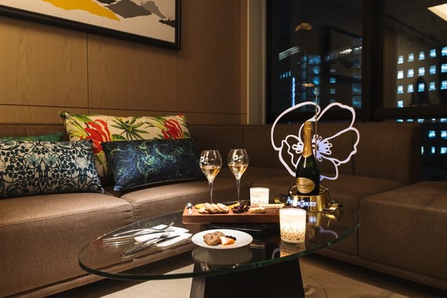 「ジャパン・ワイン・チャレンジ２０２１」で「サントリージャパンプレミアム かみのやま産メルロ ２０１７」が金賞を受賞