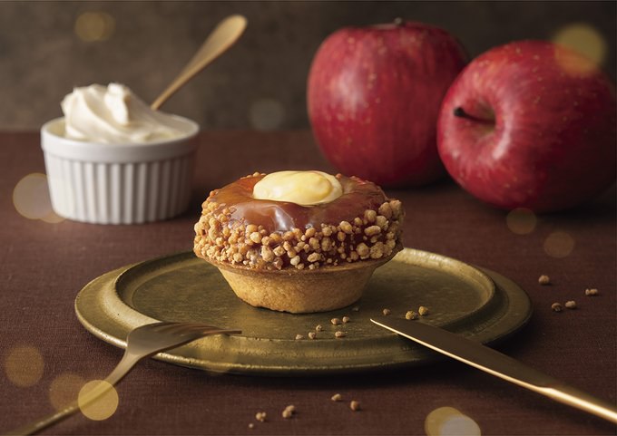 『BAKE』に期間＆数量限定で「キャラメルりんごのチーズタルトタタン」登場