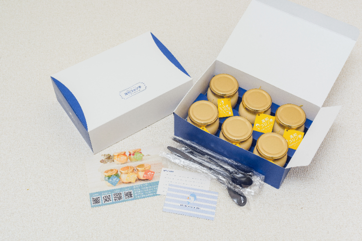 「musiQ&bar mood board」から、丸の内のラグジュアリーな空間で冬の大人時間を過ごす「苺とベリーのアフタヌーンティー」が12/11より期間限定で登場!