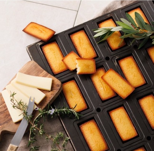 史上初※1！お腹まわりの脂肪を減らすノンアルコール・ビールテイスト飲料「キリン カラダFREE（キリン カラダフリー）」10カ月連続前年増を記録し、11月累月前年比14%増！