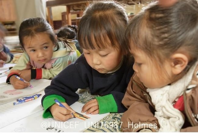 【12月22日限定！プレゼント付きのねこづくしなセットが新発売】にゃーにゃーの日に合わせて、オンラインストア限定「ねこねこの日セット」が登場