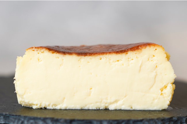 とろ生バスクチーズケーキ