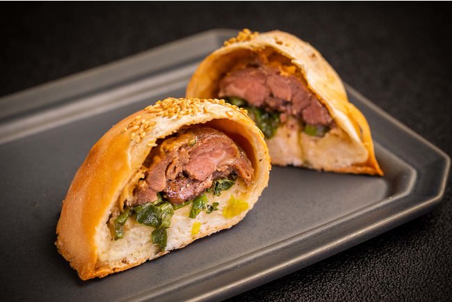 〈怪獣ディストピア〉胡椒餅　（1個）　税込５８０円