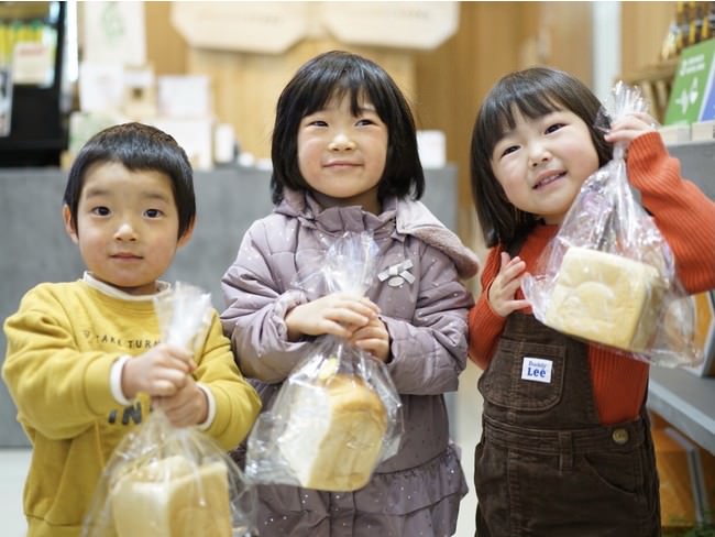 機械学習で好みの日本酒を判定　東京大学味覚サイエンス研究室との共同研究による収集データを活用