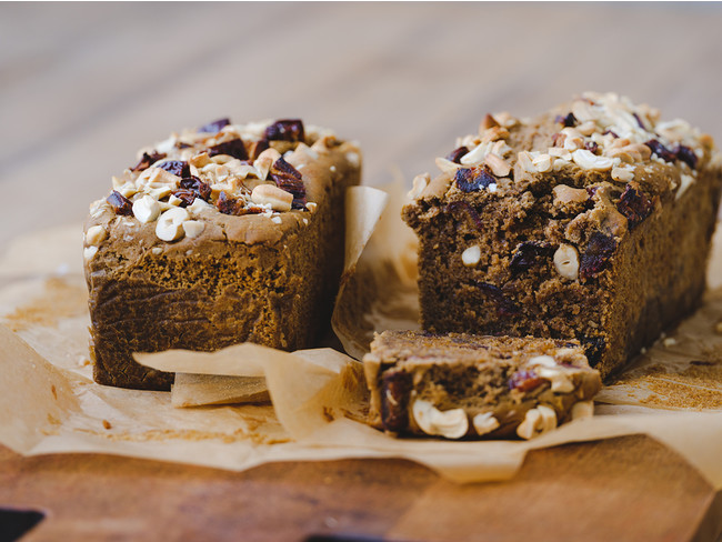 フルーツブレッド　デーツ（棗）とほうじ茶 - Fruit Bread - Dried Natsume and Hojicha -