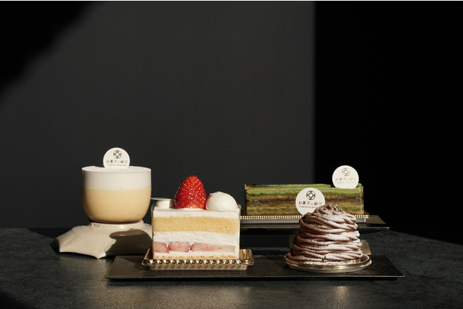 プチガトー4個 Cセット ￥1,800（税込） 《苺ショートケーキ、プリン、モンブラン、抹茶のオペラ》