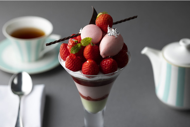 ストロベリーパフェ イメージ