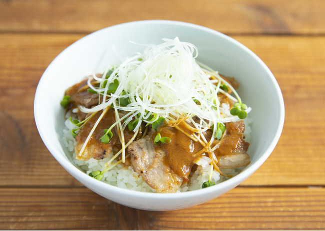 豚バラさっぱり丼
