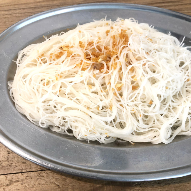 タイのペペロンチーノ「センミールア」