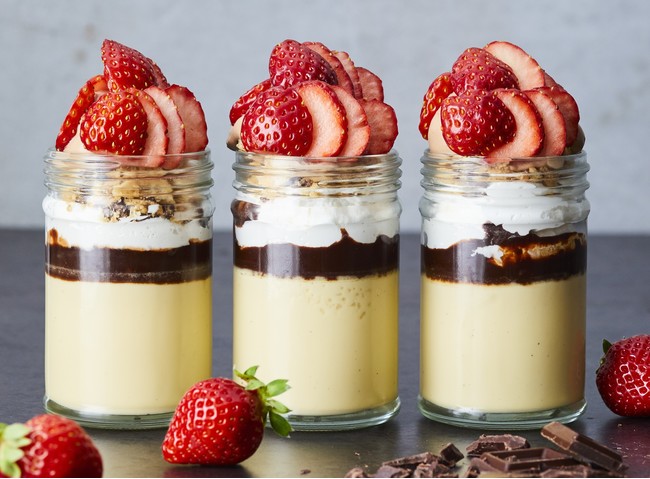 アマン東京 鮨店「武蔵 by アマン」にて親方自ら育てた米で造ったオリジナルの日本酒をご提供