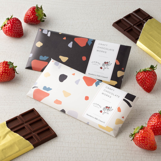 『CRAFT CHOCOLATE WORKS』コラボ商品 ICHIBIKO Strawberry Dark 67 ・ICHIBIKO Strawberry Milk 55
