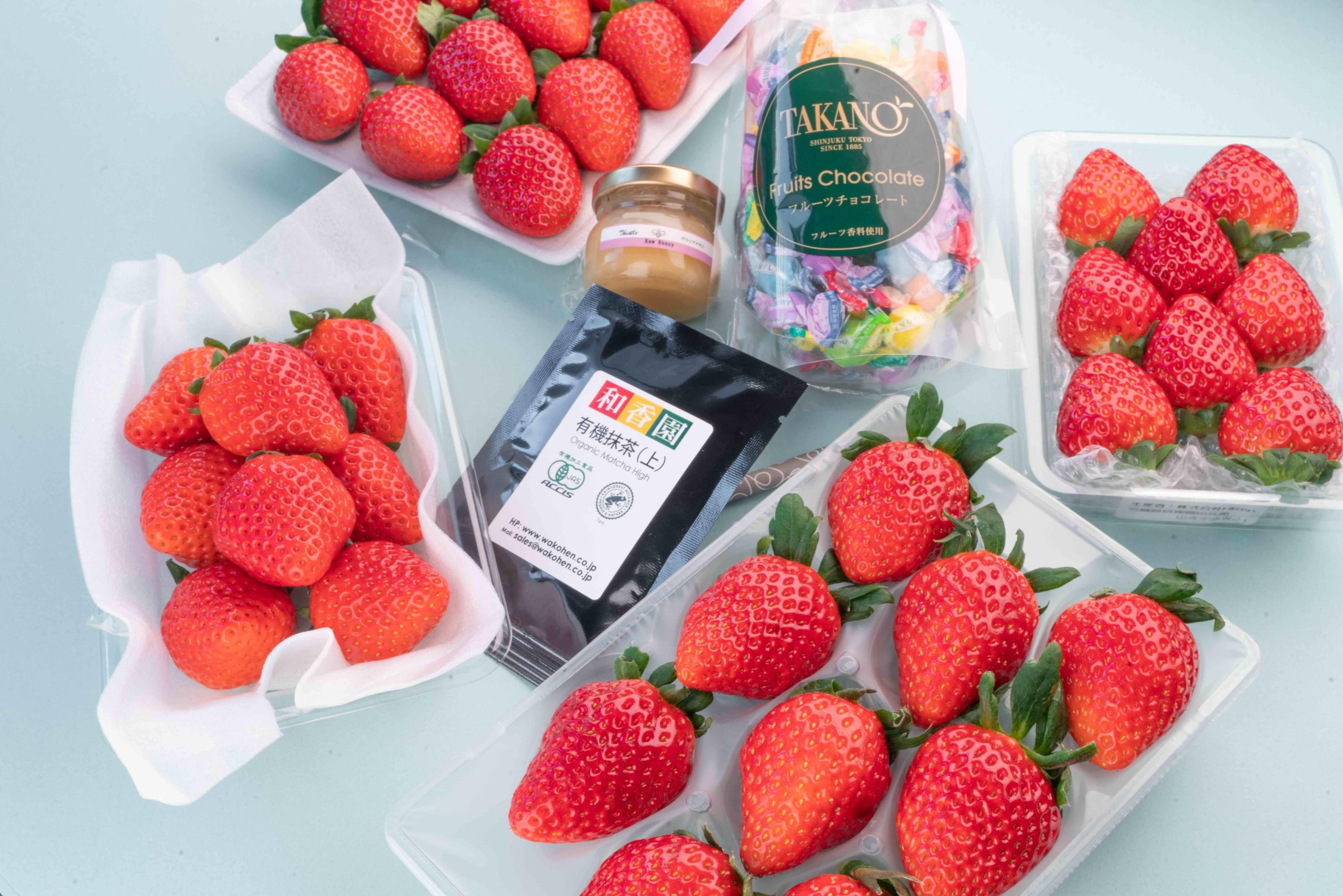 トムとジェリー 桜舞うスペシャルコーヒータイム 「トムとジェリー」コラボレーション第三弾　限定ドリンク・フード・グッズなどを発売