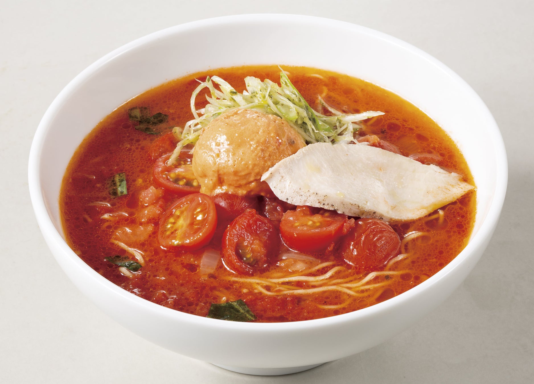 米・ルイジアナ州から食卓へ。
ケイジャンスパイス香るとろみが、ご飯に絡む「おかずスープ」　
『お肉ソムリエ監修　チキンガンボ風トマトチキンスープ』新発売