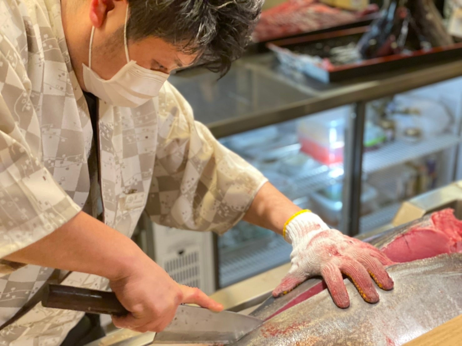 宮崎市の鮨料理店で新グルメ切り落とし生本まぐろ丼の朝食「朝とろ」を開始