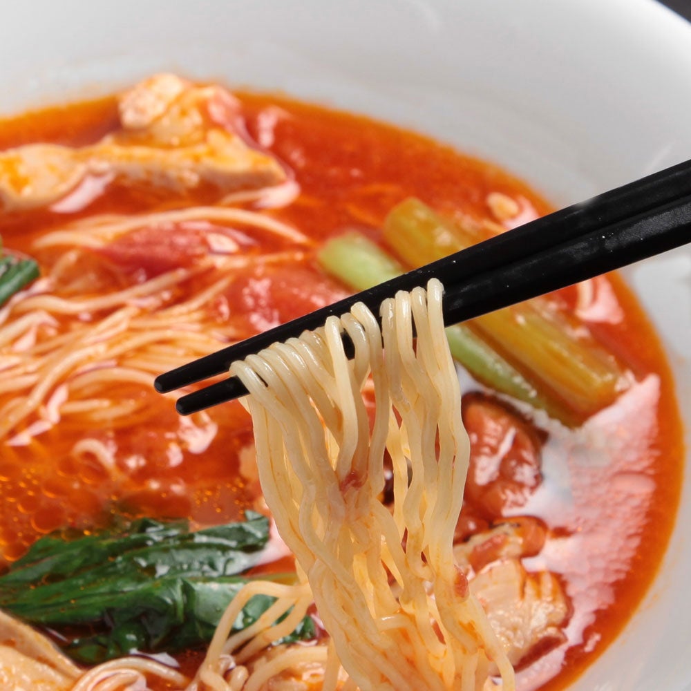 ホワイトデーや贈り物へ最適【ホテルメトロポリタン】Suicaのペンギン ホワイトデーケーキ　＆　チョコボンボン