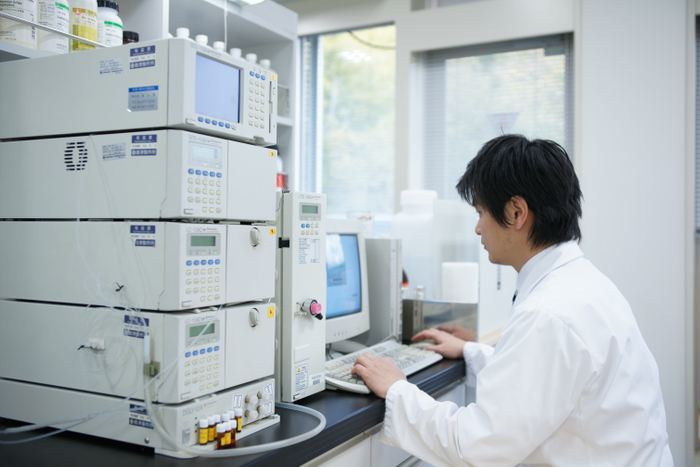 ぱんだの形のチョコビスケット「さくさくぱんだ」に 「香ばしアーモンド＆カカオ」が期間限定で登場！