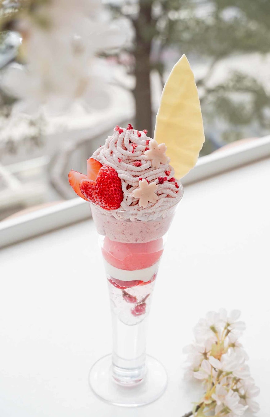 Ameya Eitaro × HARNEY & SONS
3種のティーが香るみつあめ スイートリップを両社同時発売