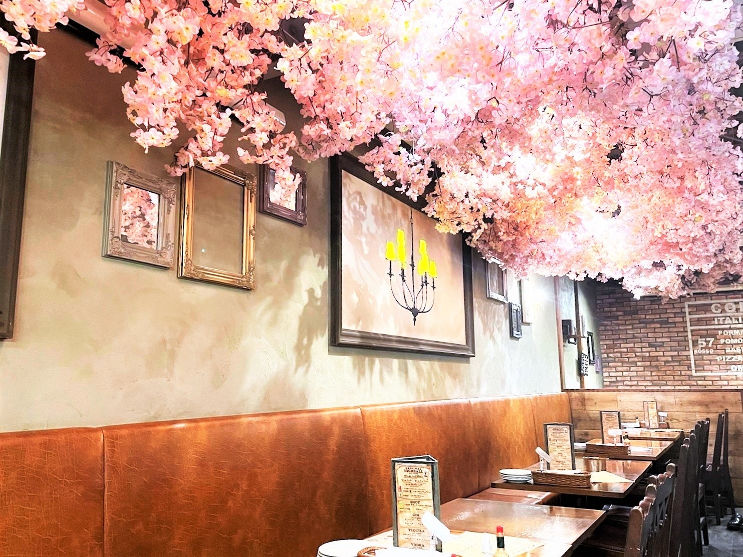 【ガパオ食堂　NEW OPEN！】ハイセンスなタイレストラン「ガパオ食堂」が、新宿西口に２０２２年１月１１日オープン♪