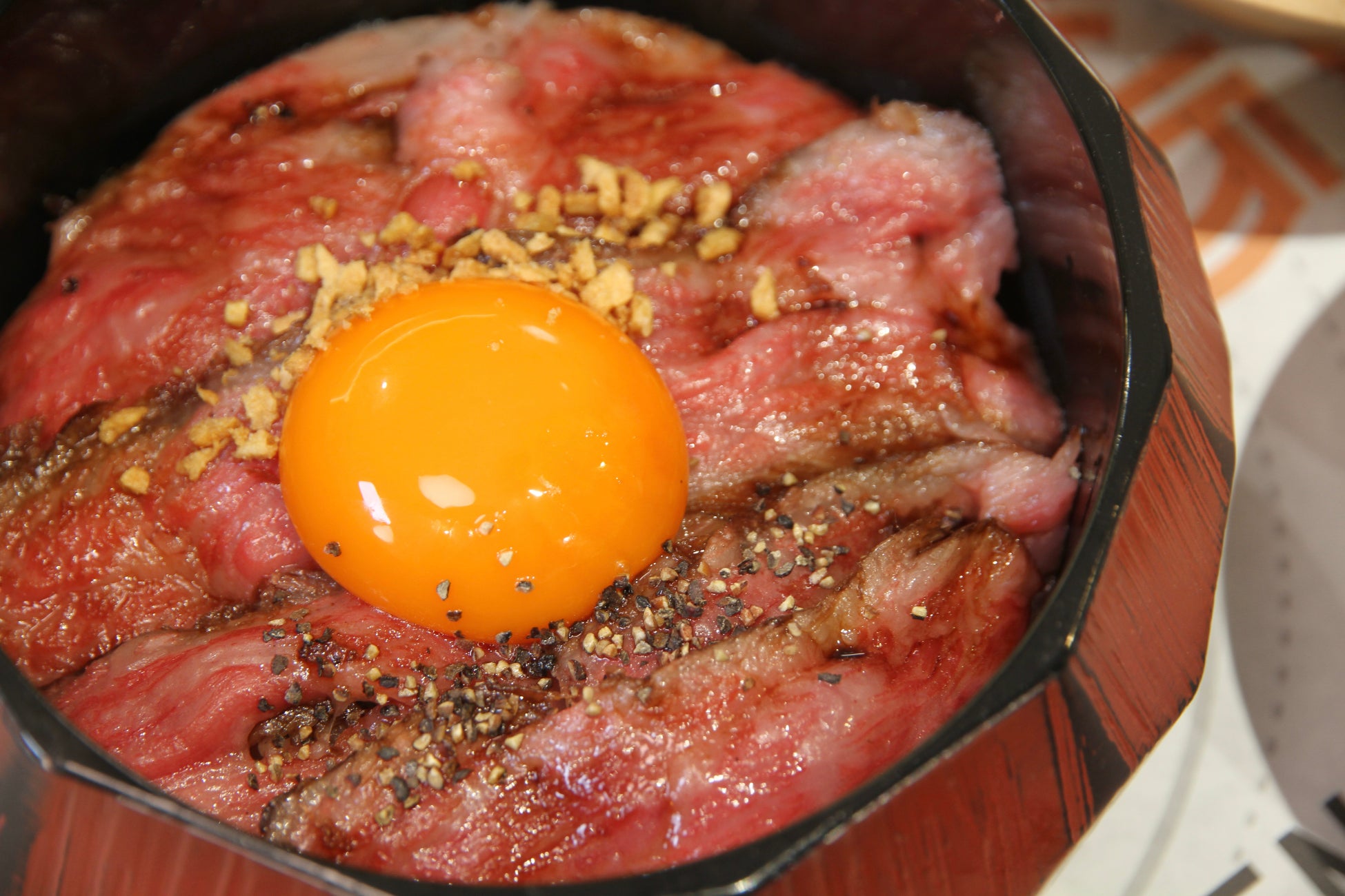 今こそ地元九州を盛り上げよう！鹿児島のおいしい丼ぶりが福岡に大集結！『どんどん！鹿児島展』開催！