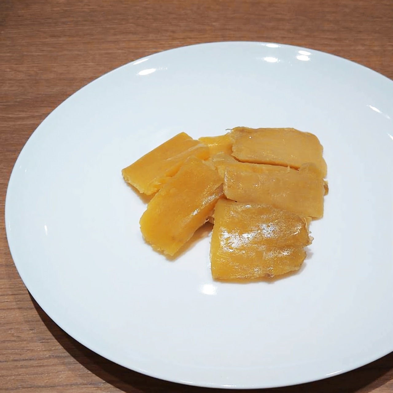 Pan& Thanks Delivery 10分間で焼きあがるパンと10分間で伝える母へのストーリー。～昨今の母の日に関する“母の思い”に応えた、Pan＆（パンド）の 母の日プロジェクト～