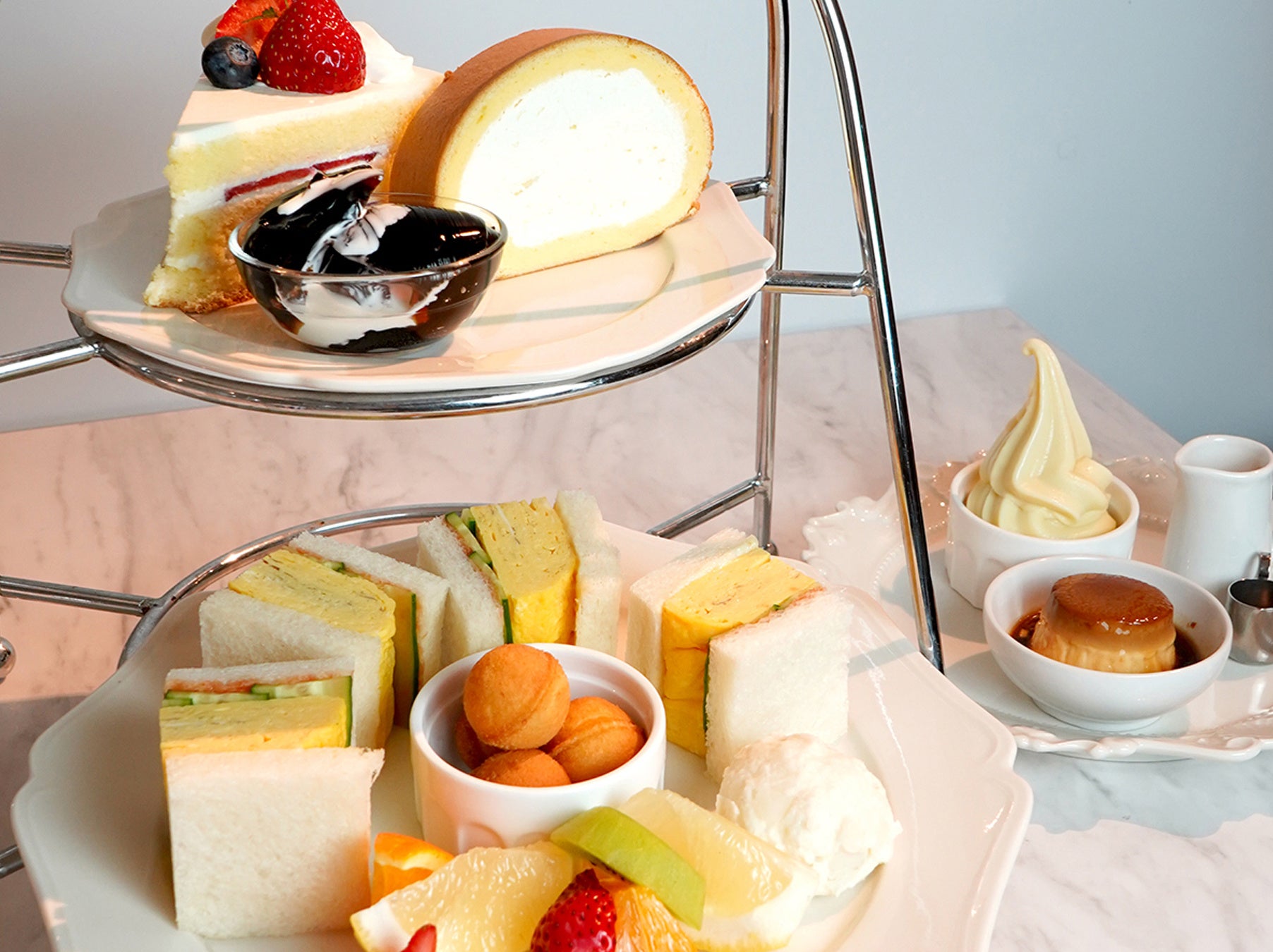 【新商品】芋菓子専門店 黄蜜堂(オウミツドウ)梅田 『黒胡麻岩塩』と『レモン岩塩』の蜜芋けんぴが新登場!