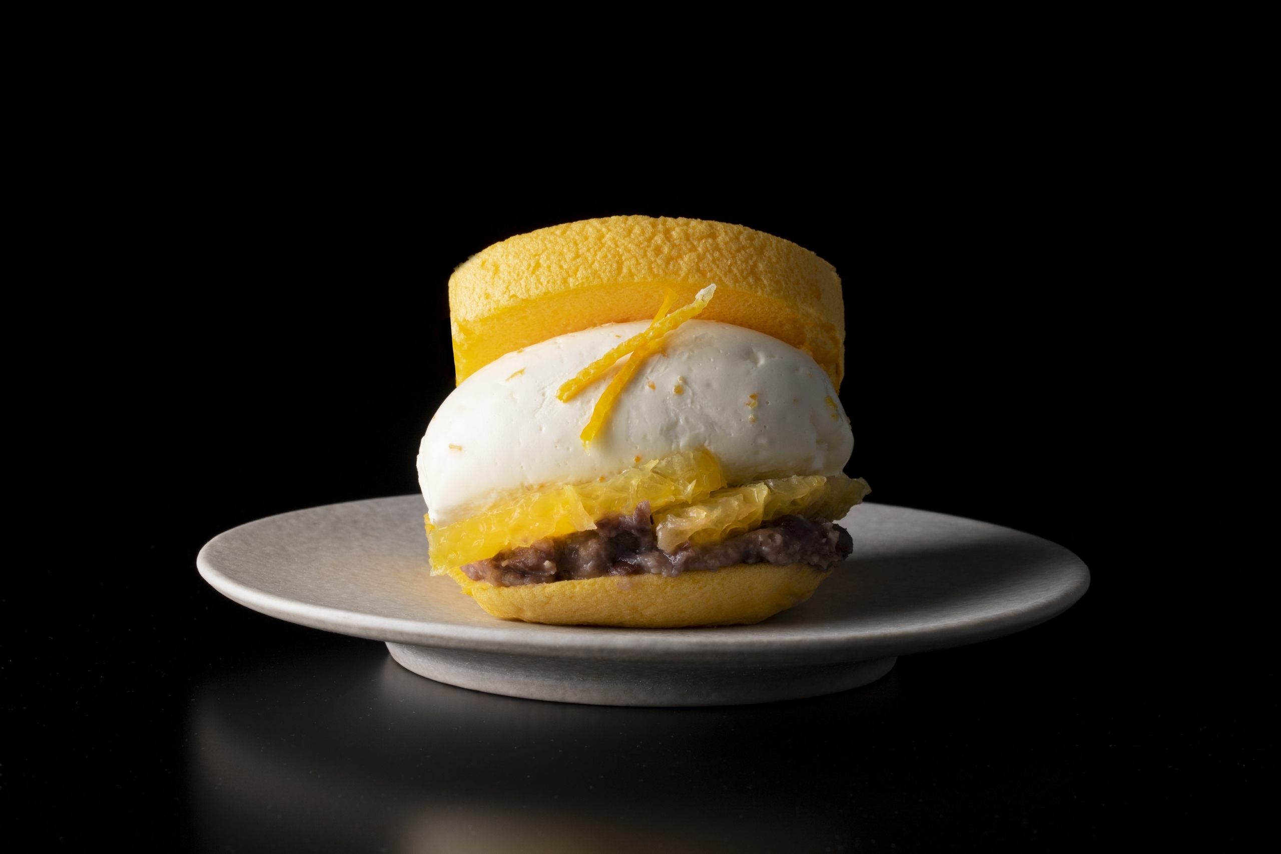 ～減塩食をよりおいしく、
「健康」課題の解決に向けた大きな一歩～
世界初※1！電気刺激の活用で
塩味が約1.5倍に増強される効果を確認
―「味を調整できる食器」の開発につながる新技術―