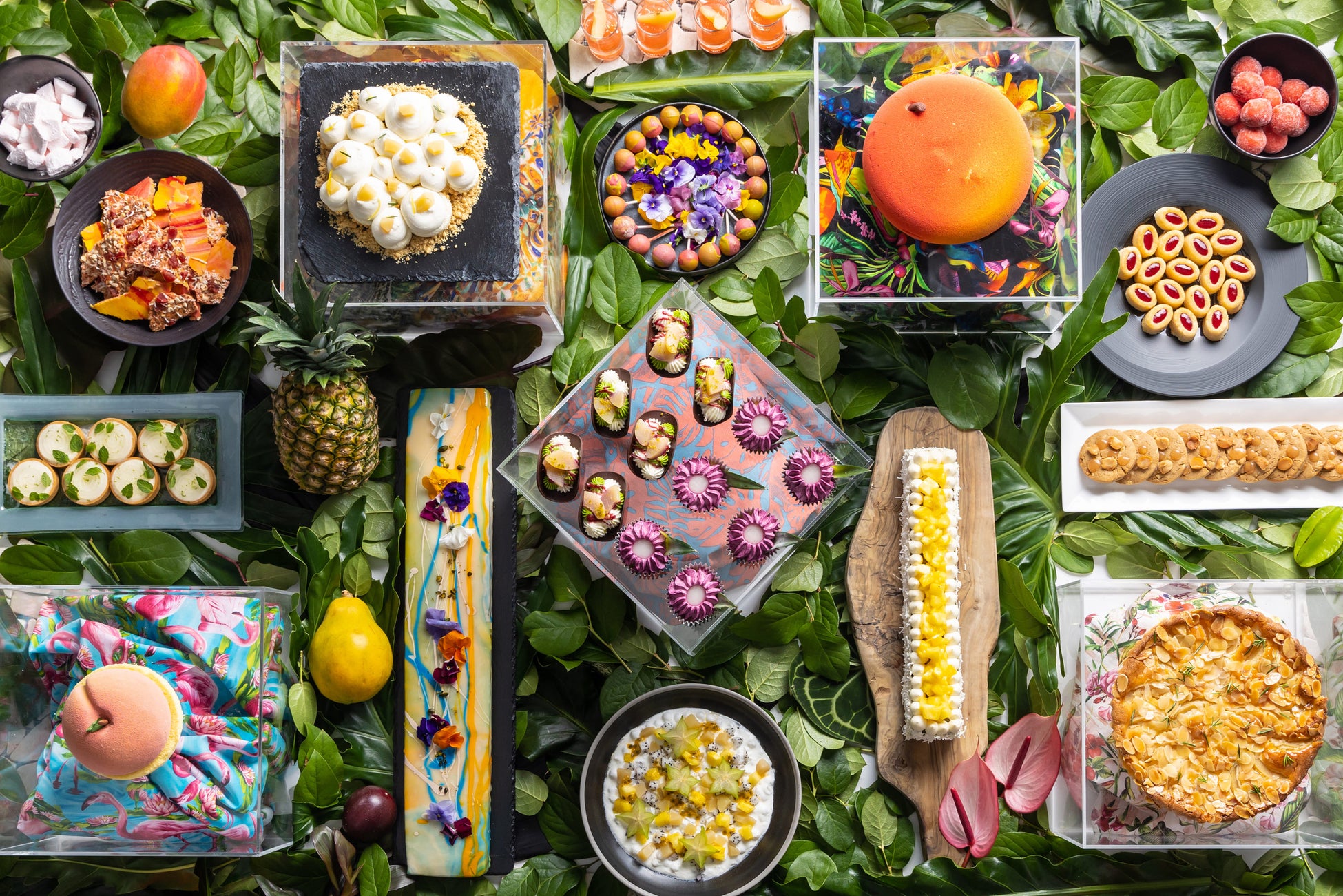 【母の日】感謝をカタチに！「ありがとう」をお手伝いするVMGレストランがメッセージプレートやカーネーションのスイーツ付きプランを期間限定販売開始！全国のグループレストランで使える特典も