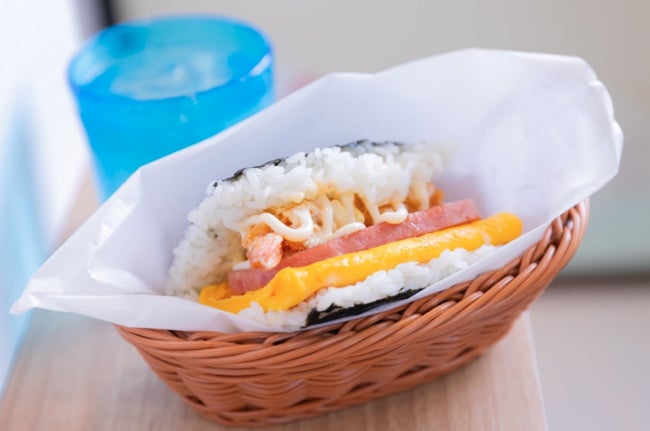 歯医者とパティシエが共同開発“世にも奇妙な歯医者さんのおやつ”