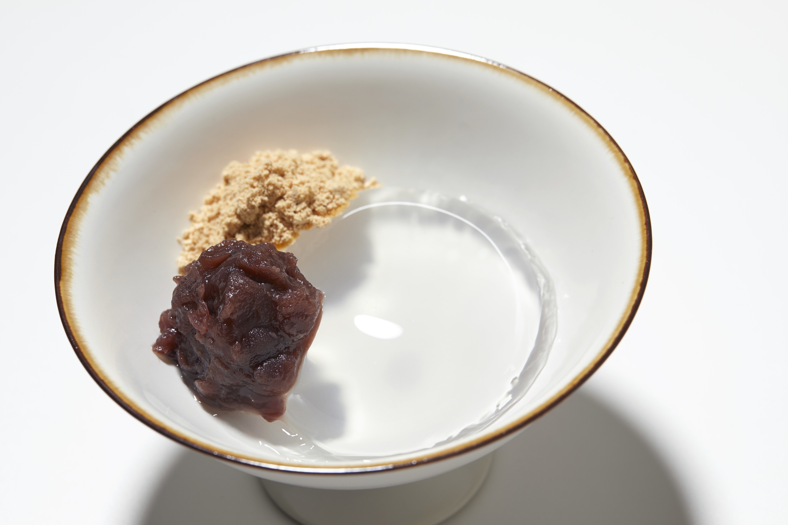 世界でヴィーガンが激増！健康で長生きするため本来の食生活を　
新たな「食」の覚醒　書籍『ヴィーガン革命』が4月30日に発売！