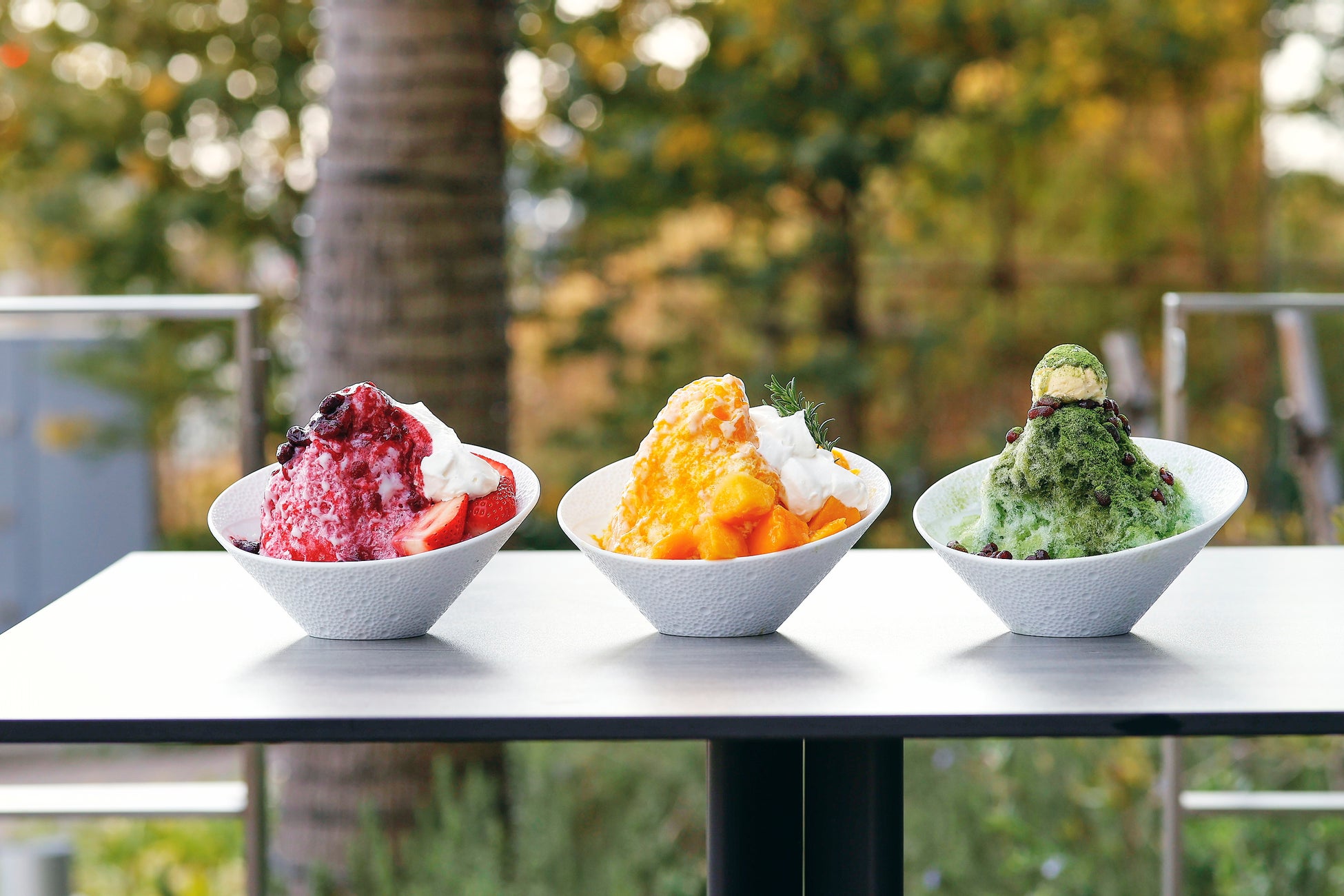 【京都 嵐山店限定】話題のワンハンドスイーツを使った絶品ワンプレートランチが新発売!甘じょっぱい魅惑の一皿とくつろぎの空間で、観光中の癒し時間を提供いたします。