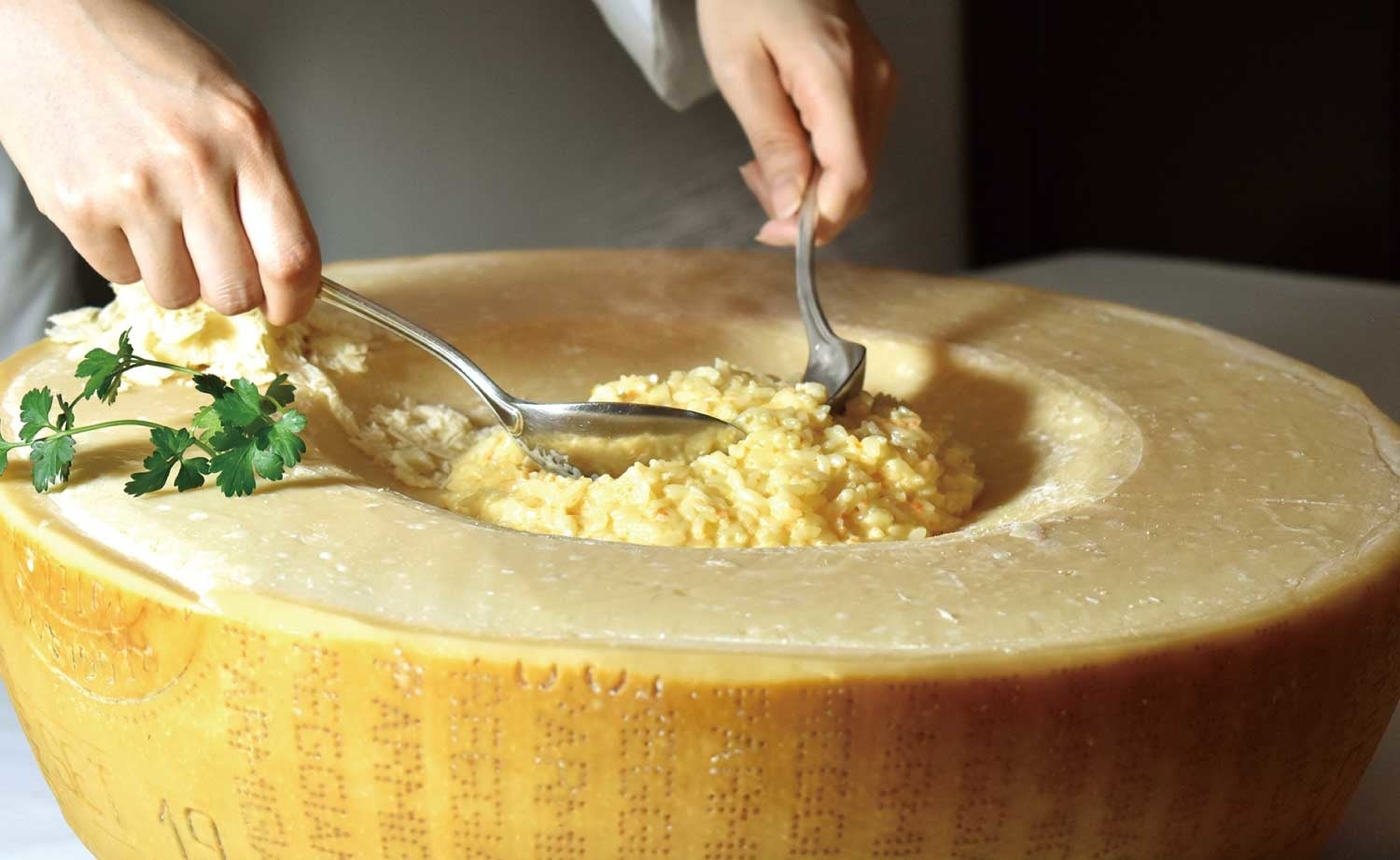 高級ミニトマトの規格外を加工した無添加トマトジュース
発売1ヶ月で100本突破!「フルーツジュースみたい」と大好評