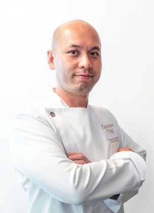 毎月ポストに届くワイン定期便「旅するワインポスト」が2022年4月26日よりサービス開始。ポストを開けると世界のワインと出会えるワインのサブスクサービス。月額1,980円のキャンペーン価格で受付中。