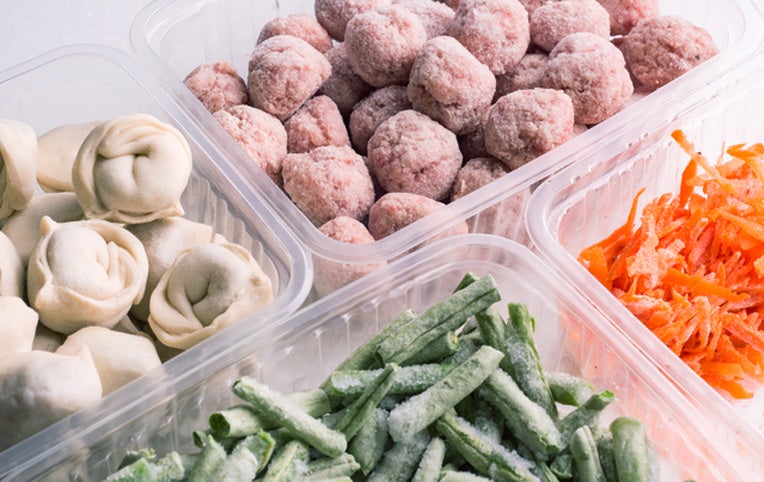 エリザベス女王陛下の即位70周年を
高級ホテルのオリジナルケーキで祝う
「プラチナ・ジュビリー ケーキコンテスト」を実施
最終審査に進む5つのケーキが決定!