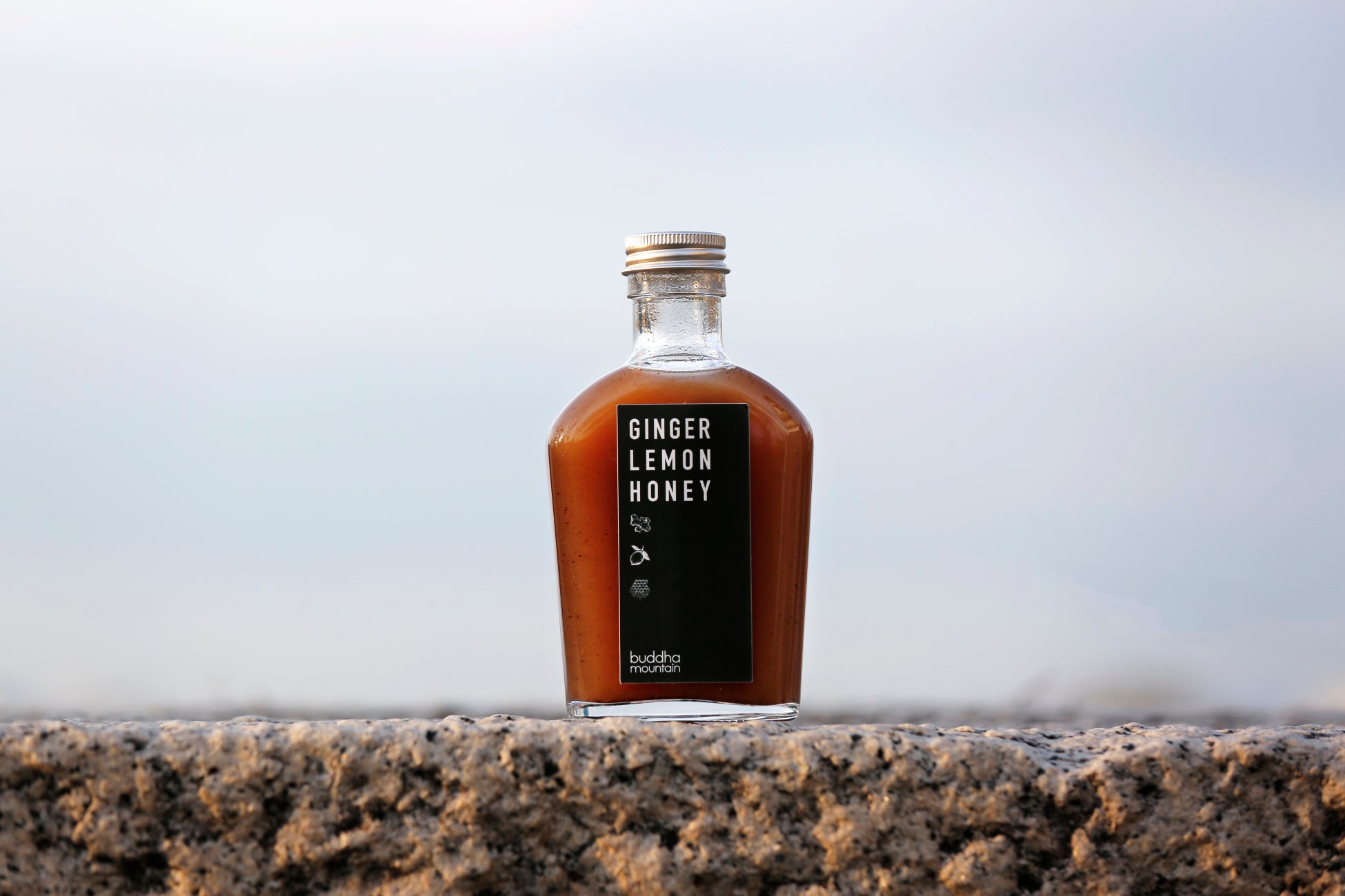 香ばしいパテの風味を再現、チーズのコクや塩気がやみつきに！「プリングルズ チーズバーガー」5月30日（月）発売